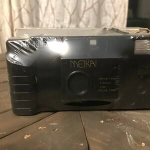 Meikai AR-4395. Camera brand new factory sealed 35mm (D1)